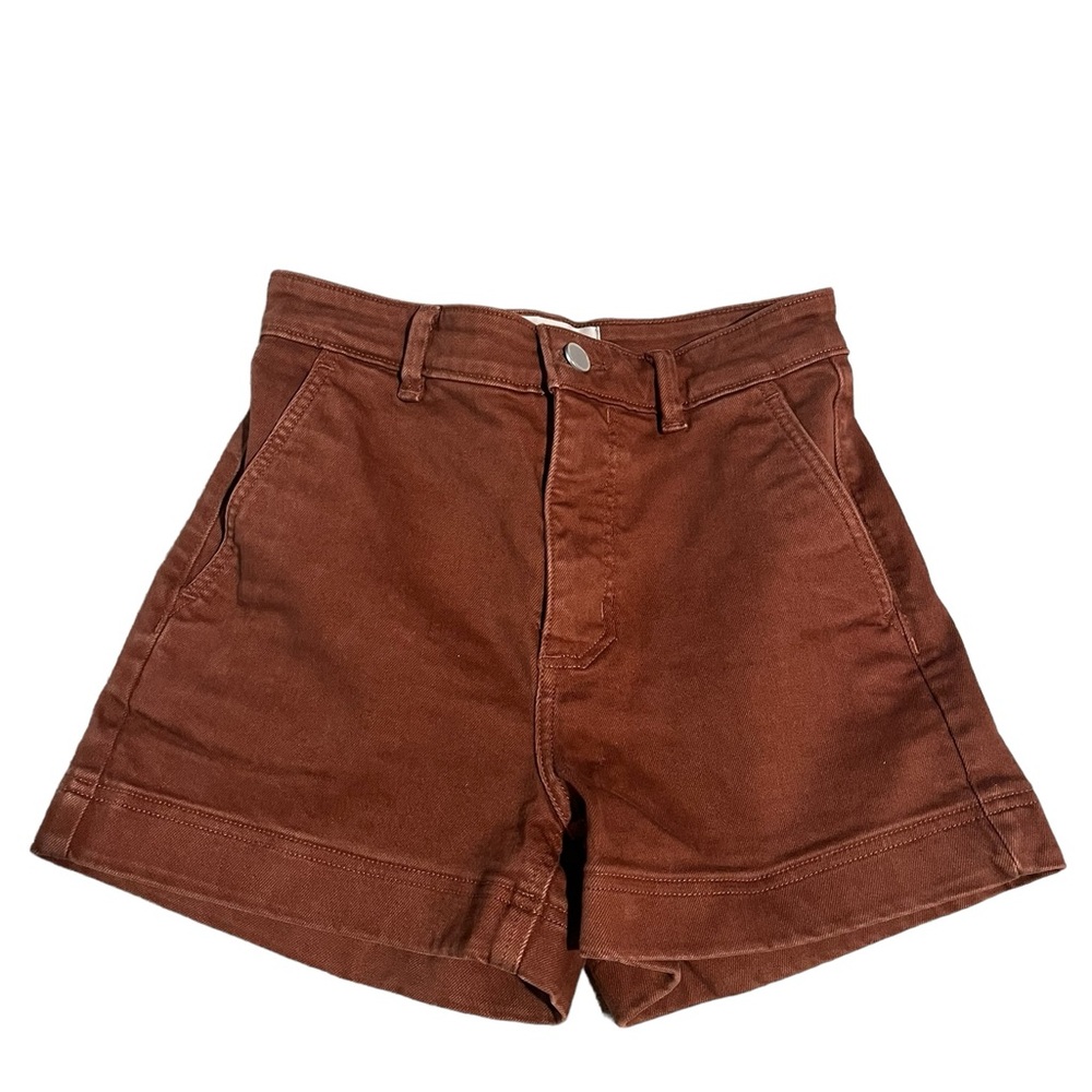Everlane shorts